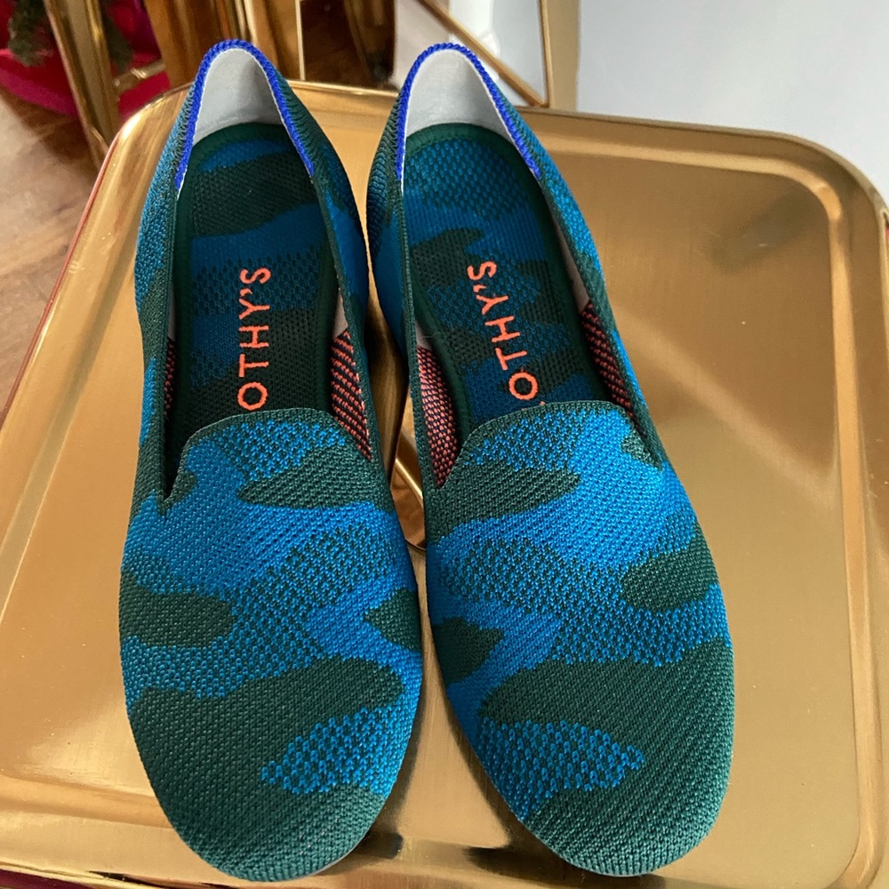 Like new Rothy loafers